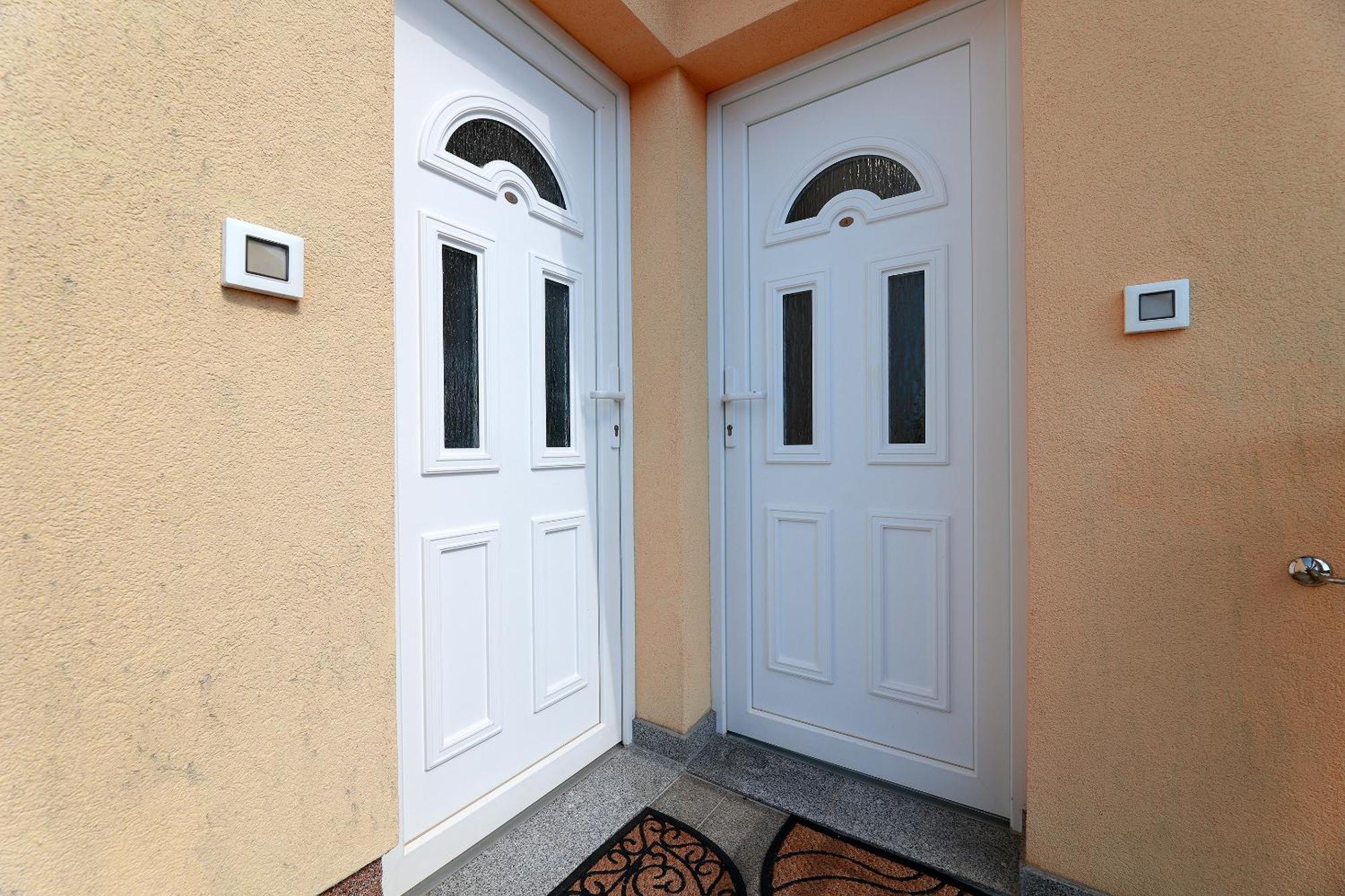Apartments Omanovic Čižići Eksteriør bilde